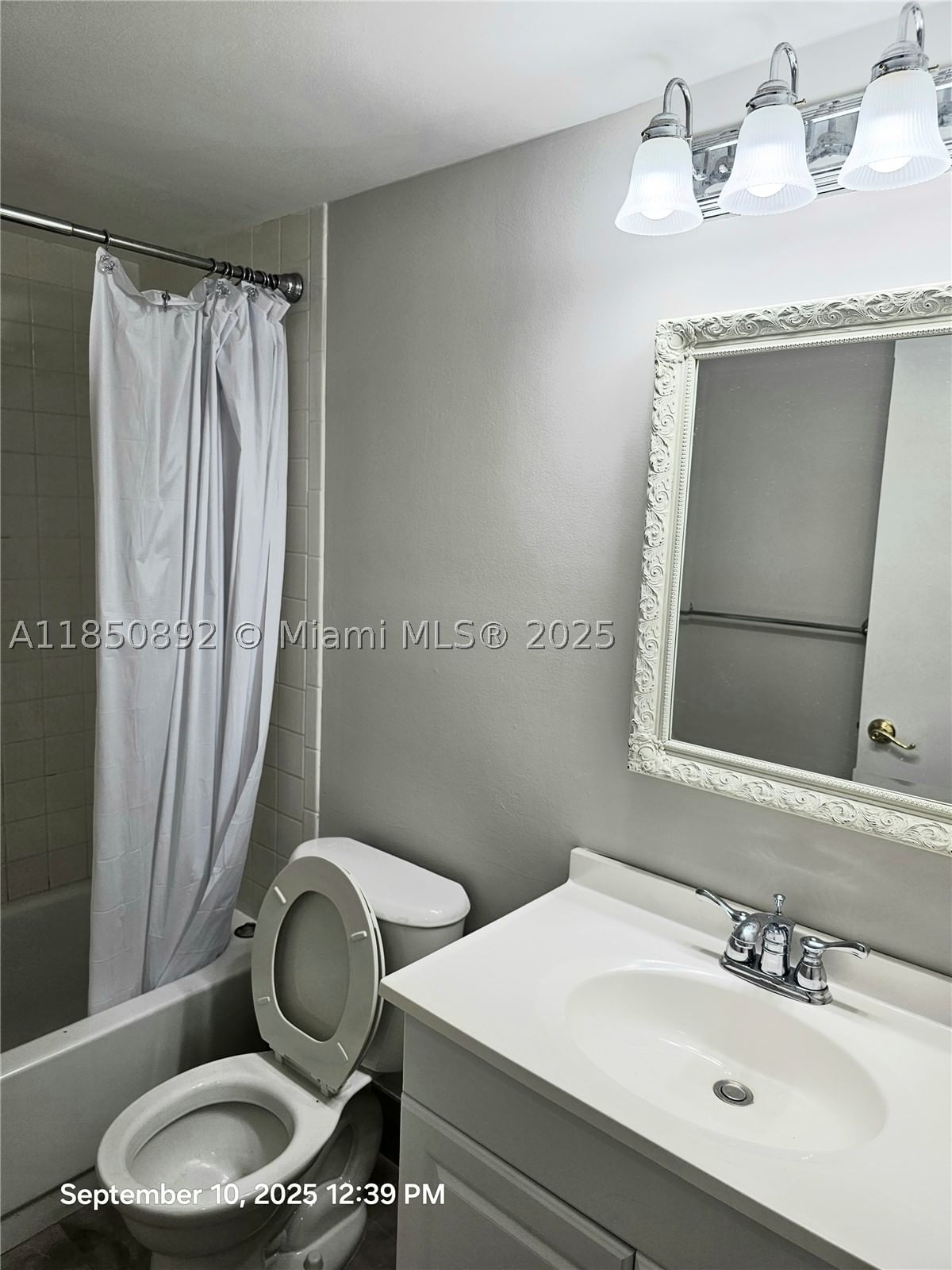 Real estate property located at 251 132 Way #417H, Broward, New Hampton At Century Vi, Pembroke Pines, FL