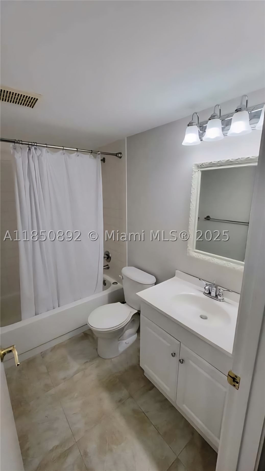 Real estate property located at 251 132 Way #417H, Broward, New Hampton At Century Vi, Pembroke Pines, FL