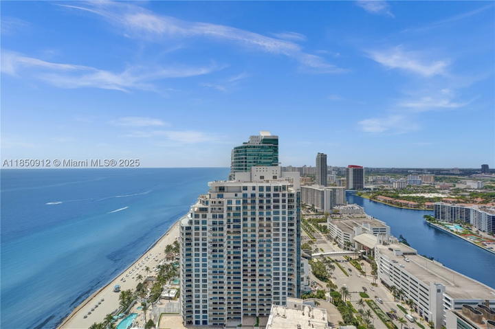 Real estate property located at 3101 Ocean Dr #3506, Broward, Ocean Palms, Hollywood, FL