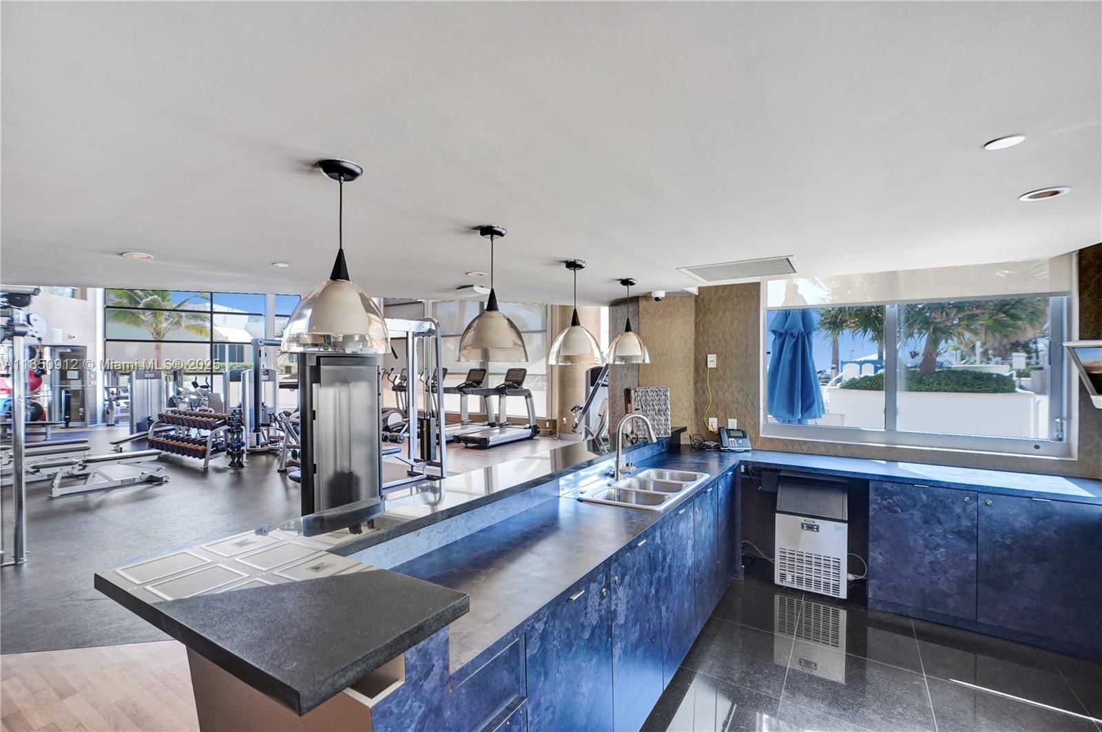 Real estate property located at 3101 Ocean Dr #3506, Broward, Ocean Palms, Hollywood, FL