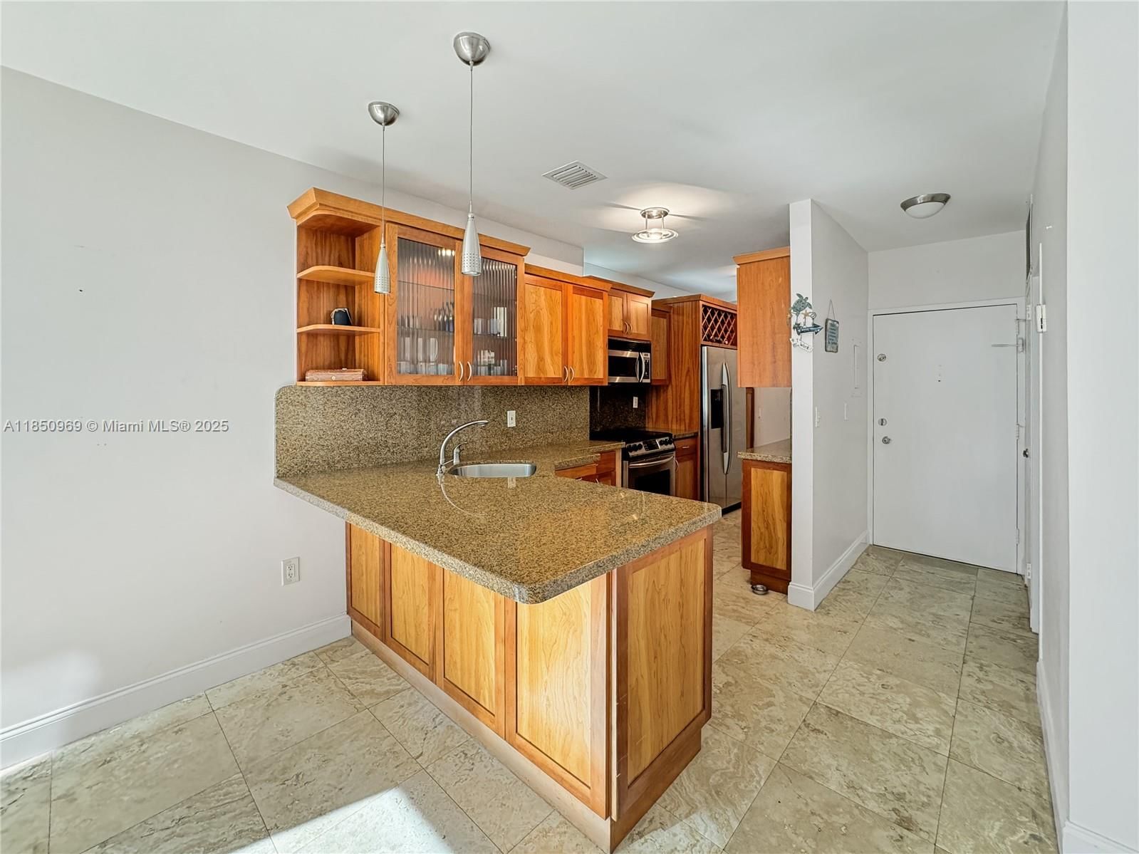 Real estate property located at 2899 Collins Ave PH F, Miami-dade, Triton Tower Condo, Miami Beach, FL