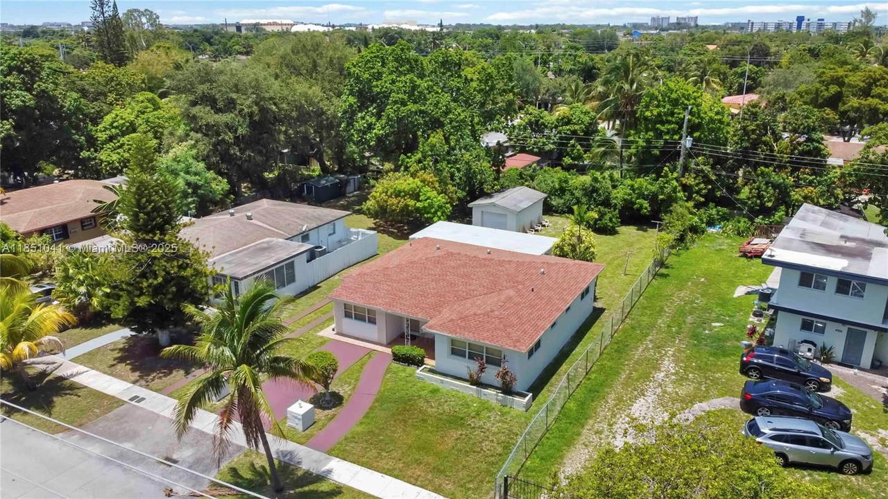 Real estate property located at 1545 158th St, Miami-dade, Hathaway Homes, North Miami Beach, FL