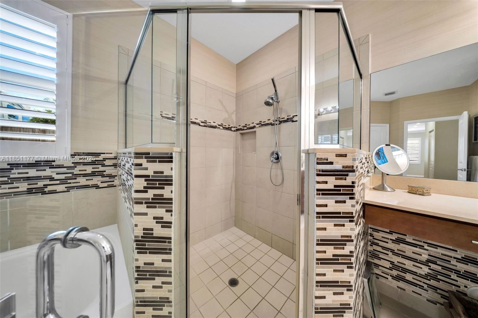 Real estate property located at 12801 223rd St, Miami-dade, Estate Mansions 1st Addn, Miami, FL