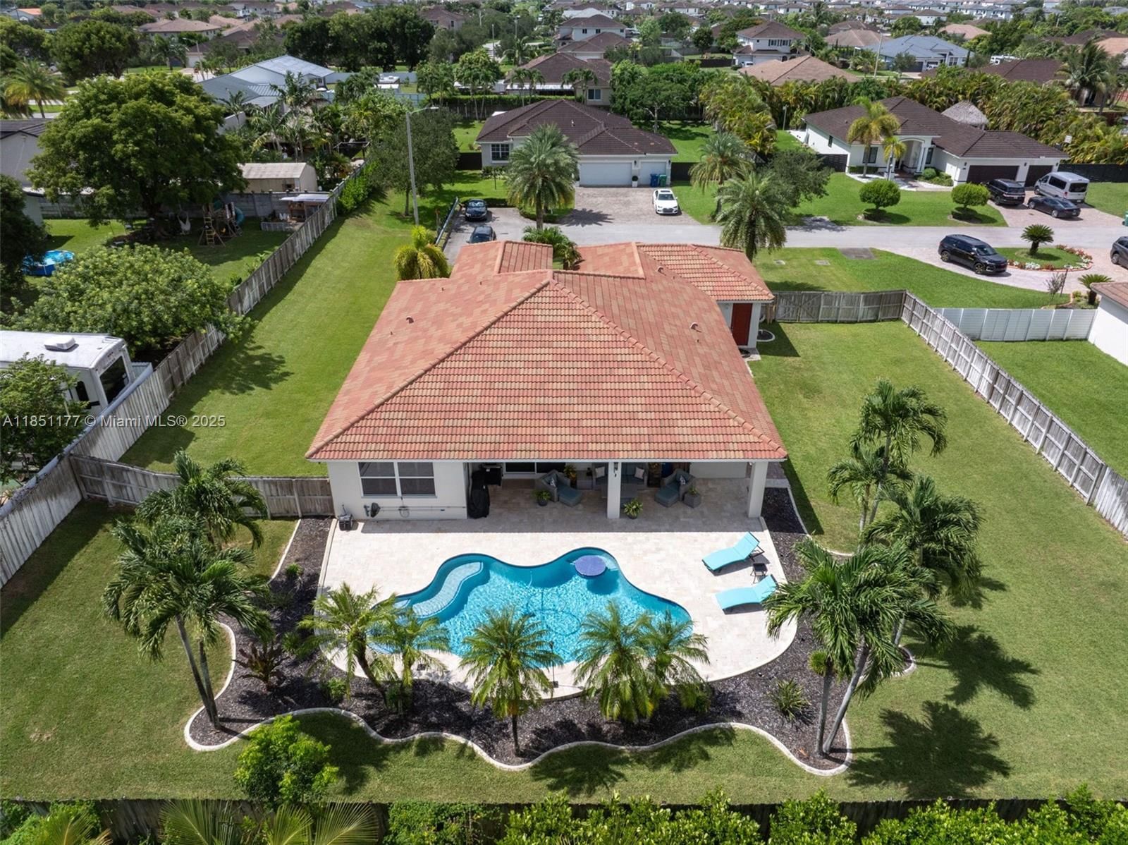 Real estate property located at 12801 223rd St, Miami-dade, Estate Mansions 1st Addn, Miami, FL