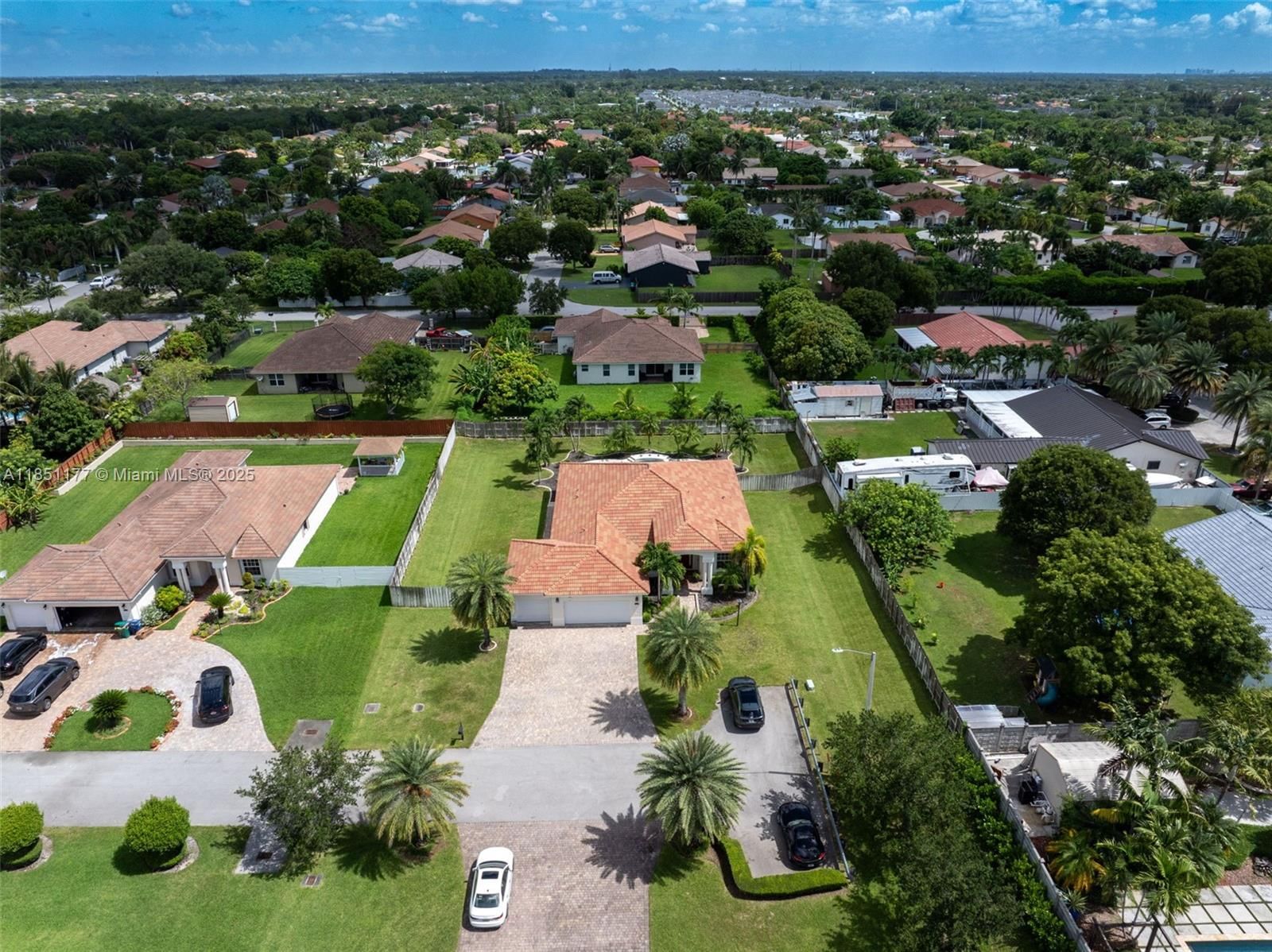 Real estate property located at 12801 223rd St, Miami-dade, Estate Mansions 1st Addn, Miami, FL