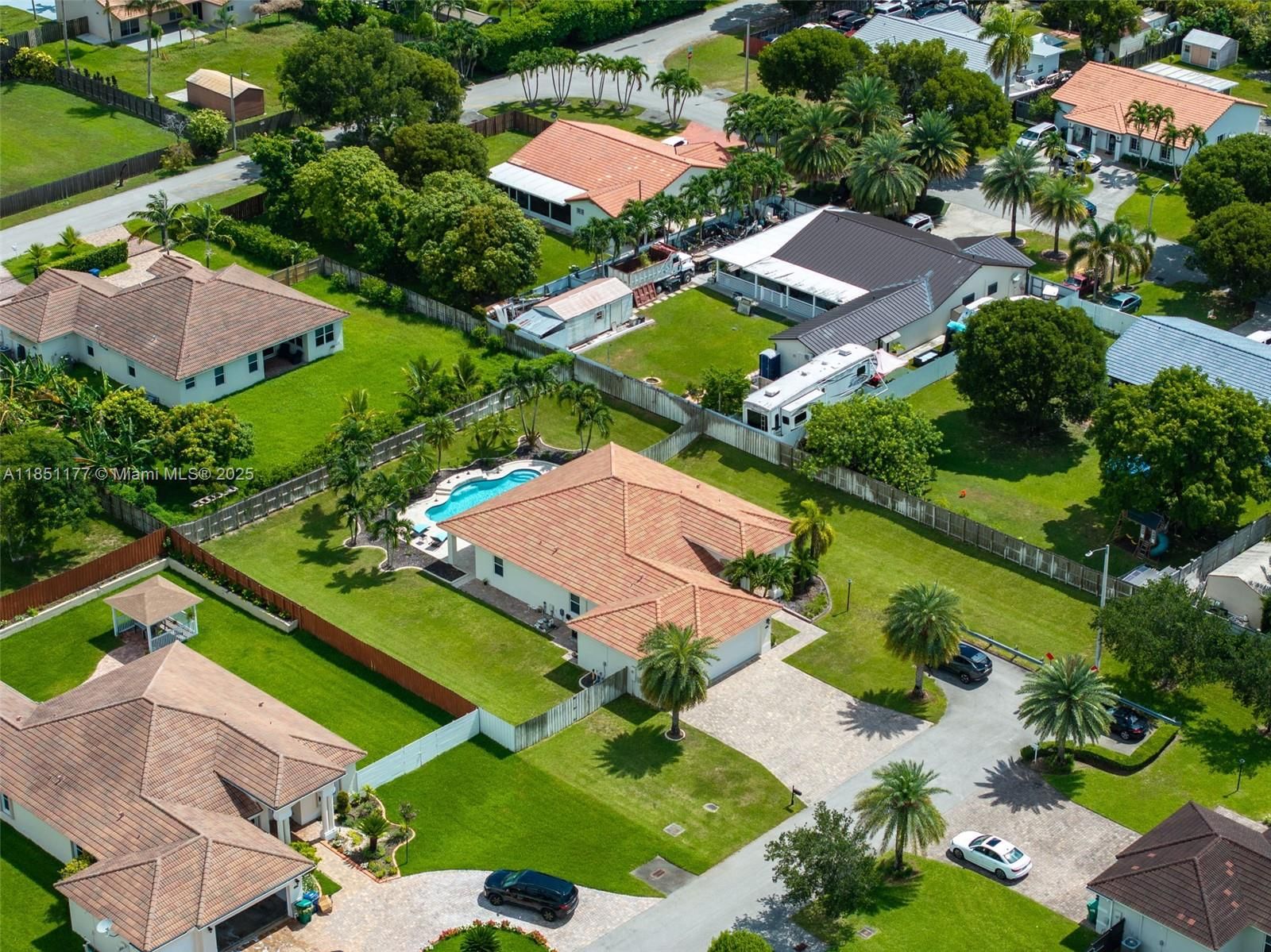 Real estate property located at 12801 223rd St, Miami-dade, Estate Mansions 1st Addn, Miami, FL