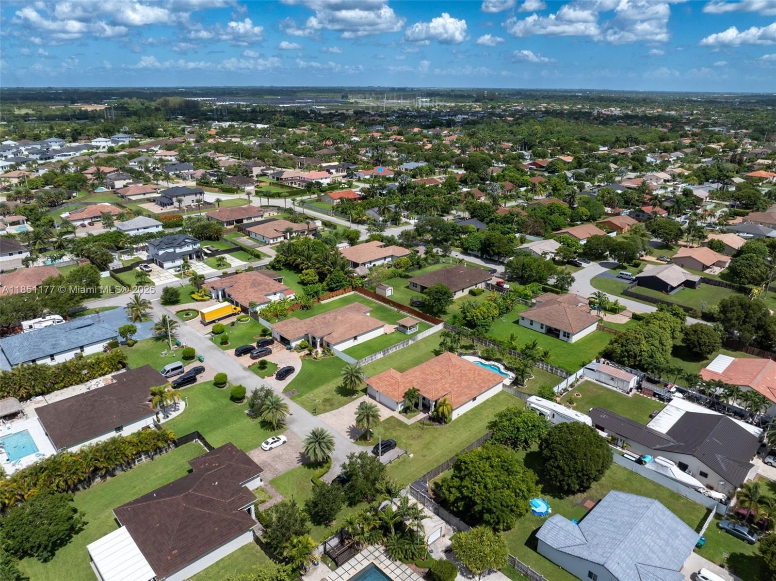 Real estate property located at 12801 223rd St, Miami-dade, Estate Mansions 1st Addn, Miami, FL