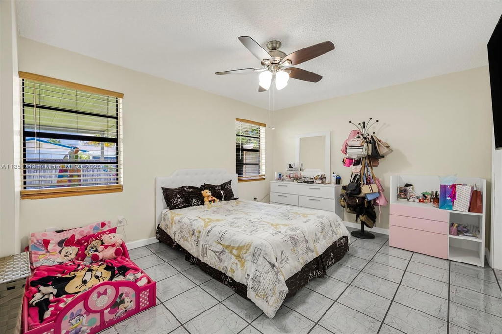 Real estate property located at 25425 128th Ave, Miami-dade, Princetonian West, Homestead, FL