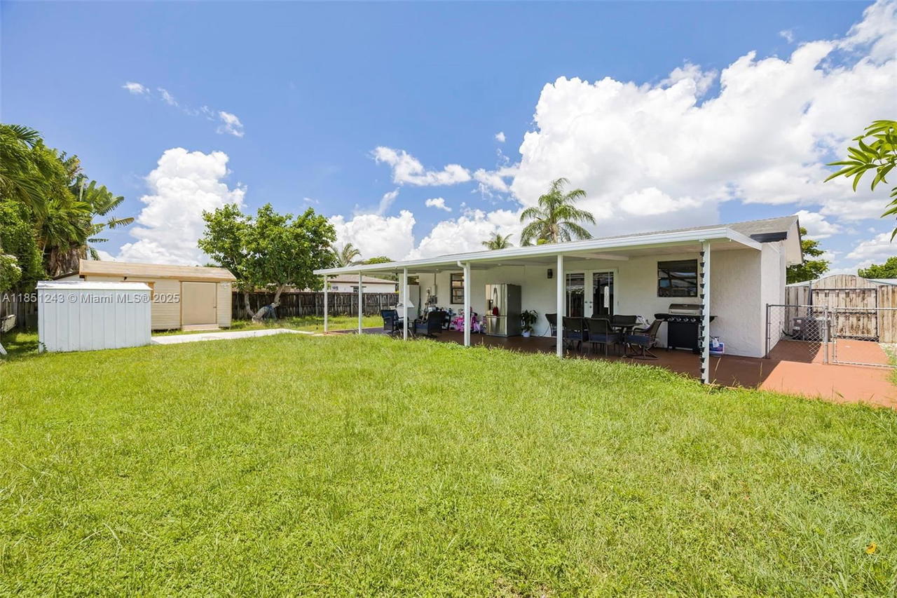 Real estate property located at 25425 128th Ave, Miami-dade, Princetonian West, Homestead, FL