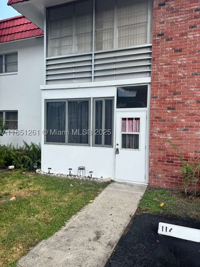 Real estate property located at 2251 48th Ter #114, Broward, Castle Apartments 7 Condo, Lauderhill, FL