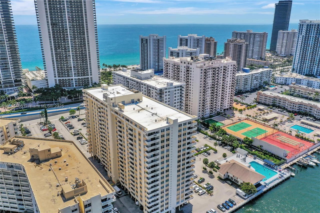 Real estate property located at 1833 Ocean Dr #511, Broward, Plaza Towers North Condo, Hallandale Beach, FL