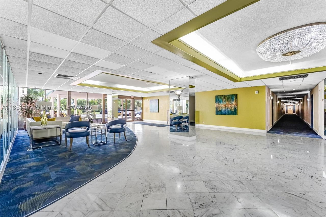 Real estate property located at 4330 Hillcrest Dr #516, Broward, Hillcrest East No 23 Cond, Hollywood, FL