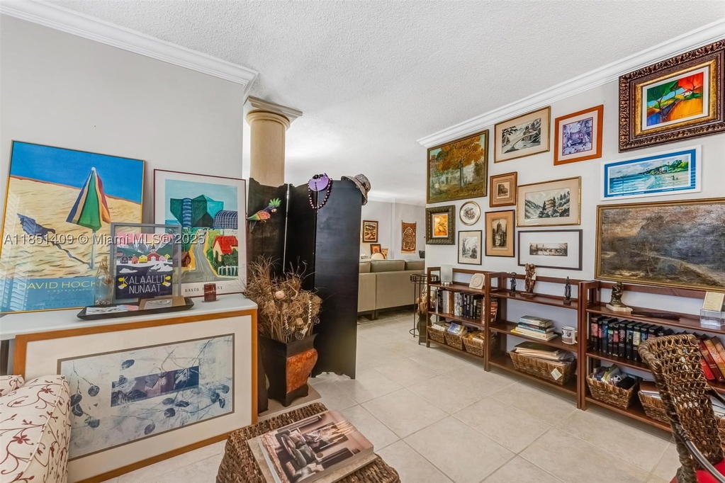 Real estate property located at 4330 Hillcrest Dr #516, Broward, Hillcrest East No 23 Cond, Hollywood, FL