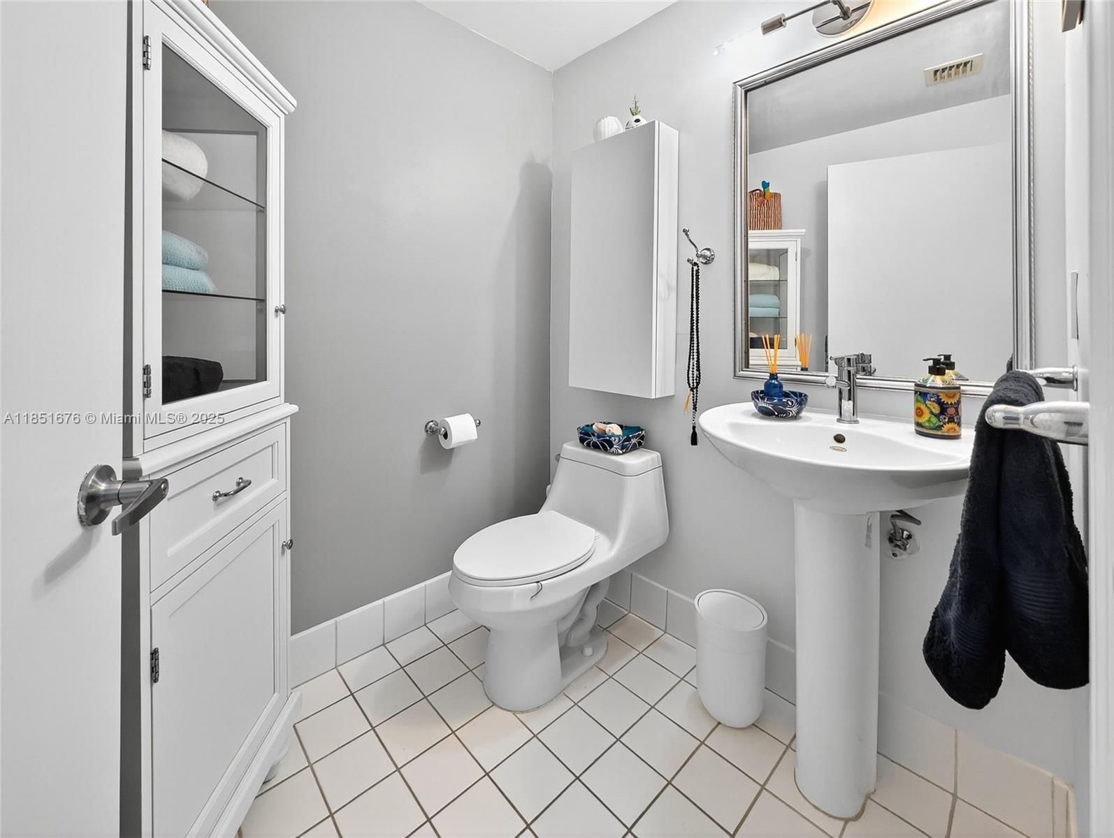 Real estate property located at 601 36th St #1711, Miami-dade, Blue Condo, Miami, FL