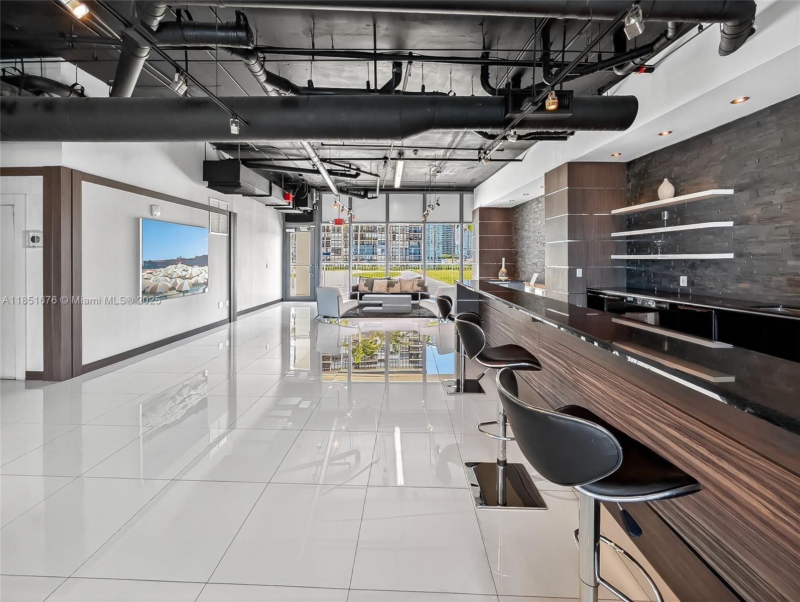 Real estate property located at 601 36th St #1711, Miami-dade, Blue Condo, Miami, FL