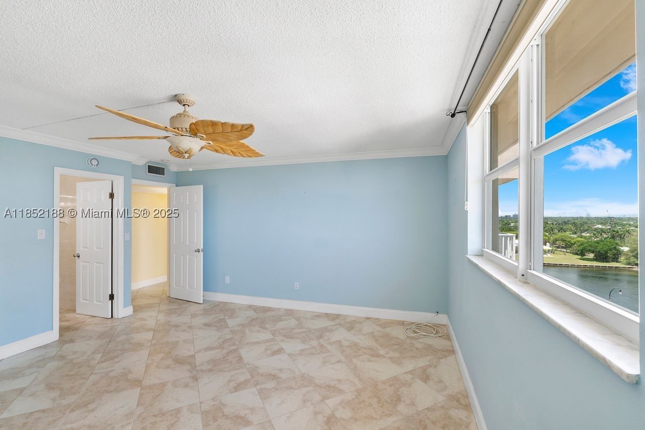 Real estate property located at 1401 Ocean Dr PH2, Broward, Stratford Towers Condo, Hollywood, FL