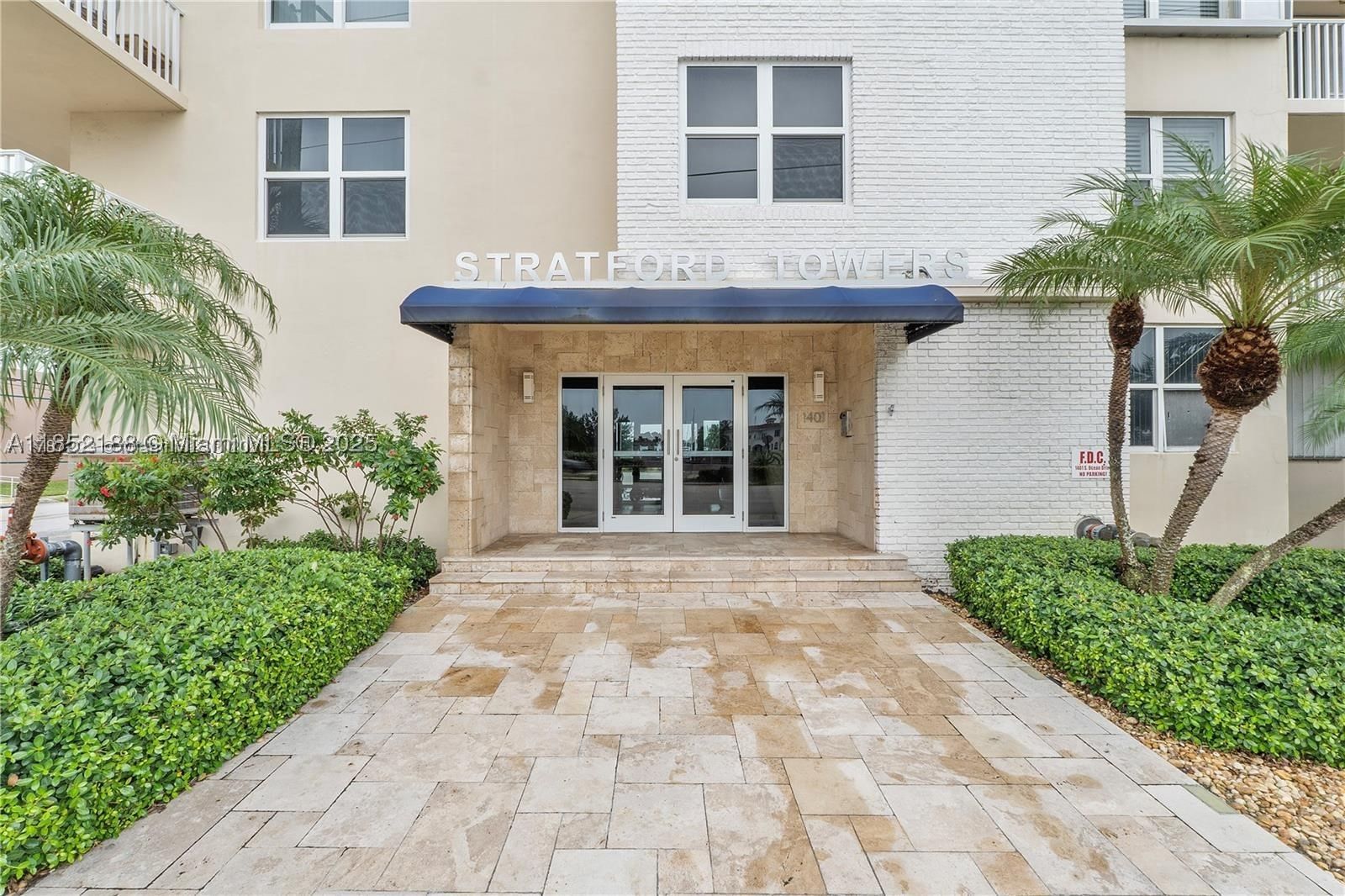 Real estate property located at 1401 Ocean Dr PH2, Broward, Stratford Towers Condo, Hollywood, FL