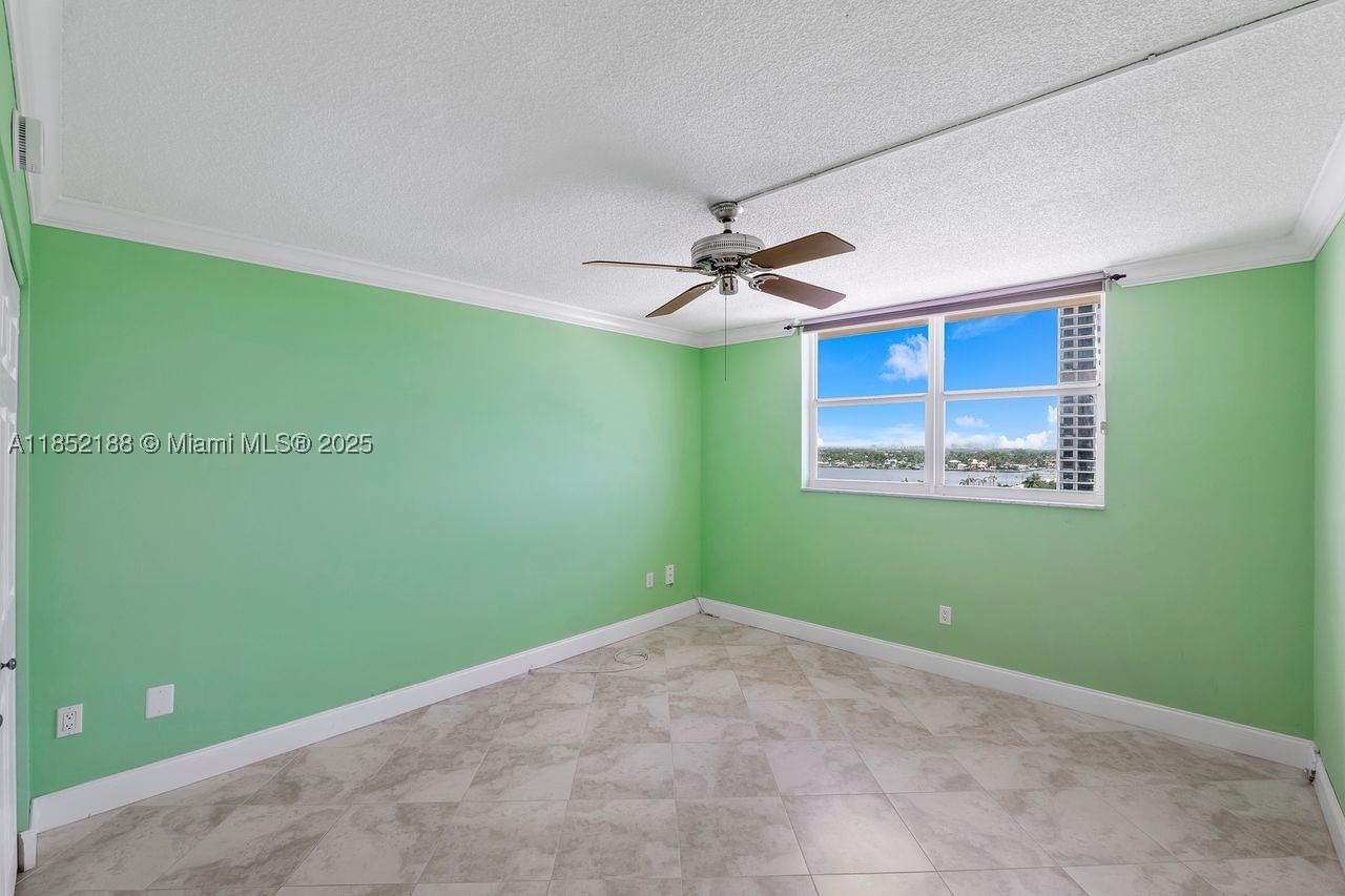 Real estate property located at 1401 Ocean Dr PH2, Broward, Stratford Towers Condo, Hollywood, FL