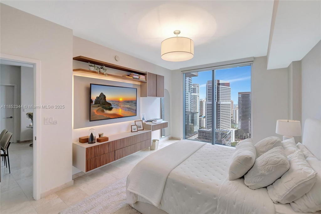 Real estate property located at 88 7th St #3003, Miami-dade, Rise Condo, Miami, FL