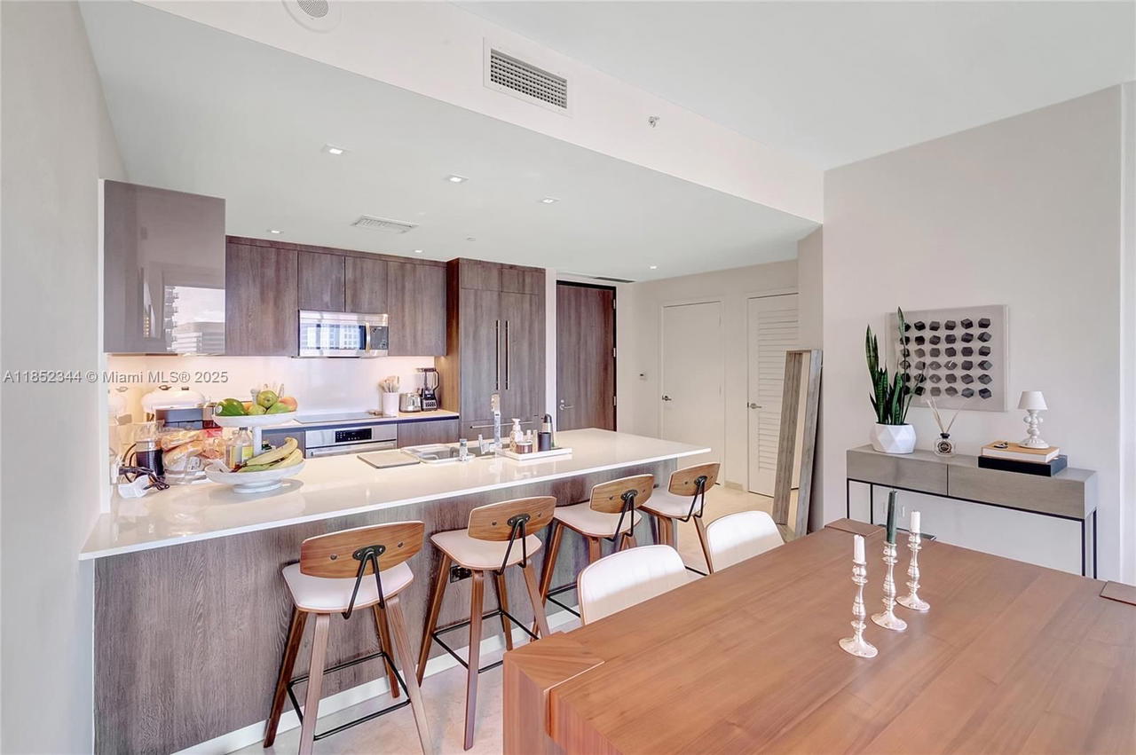 Real estate property located at 88 7th St #3003, Miami-dade, Rise Condo, Miami, FL