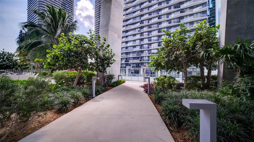 Real estate property located at 88 7th St #3003, Miami-dade, Rise Condo, Miami, FL