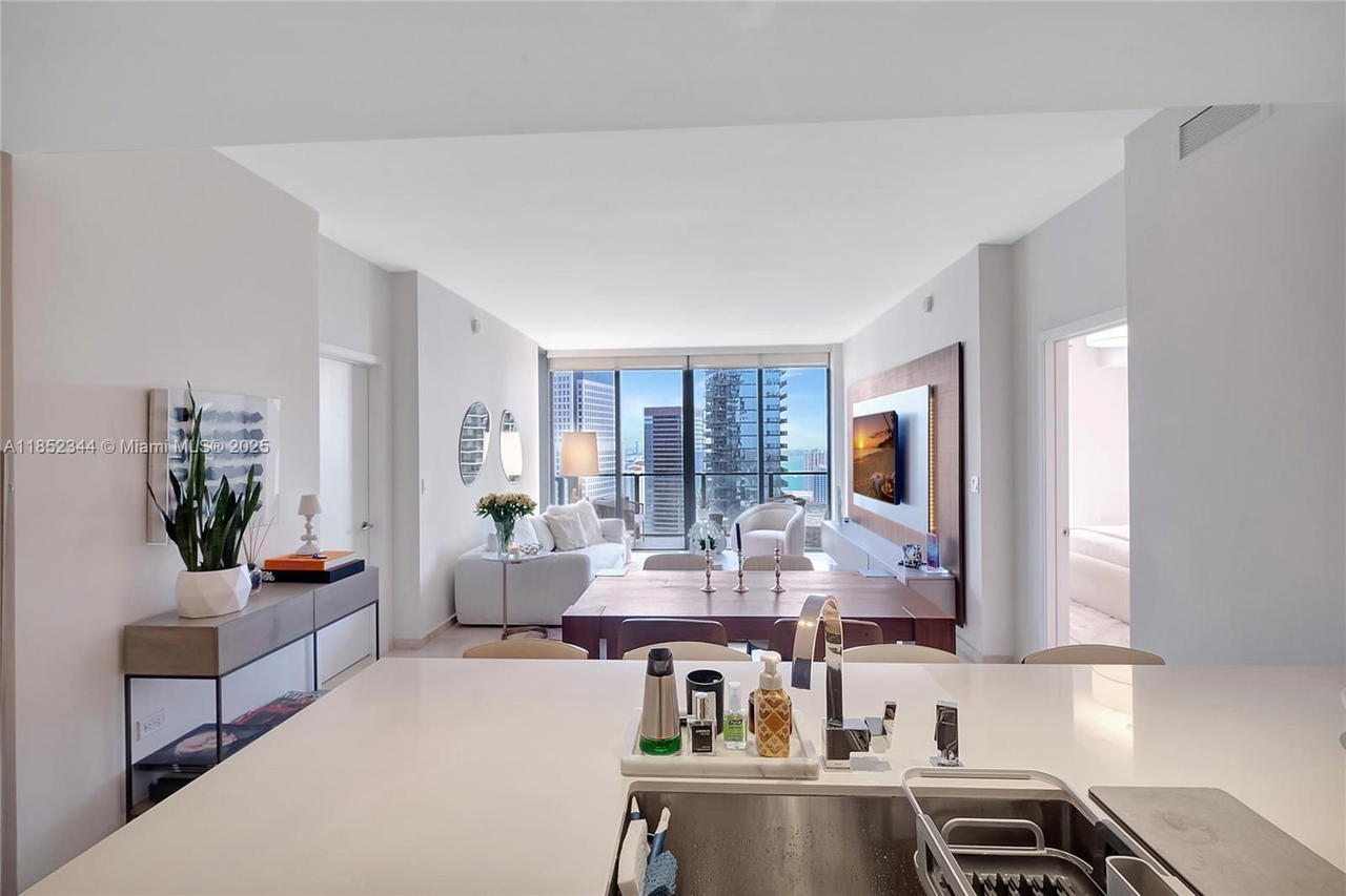 Real estate property located at 88 7th St #3003, Miami-dade, Rise Condo, Miami, FL