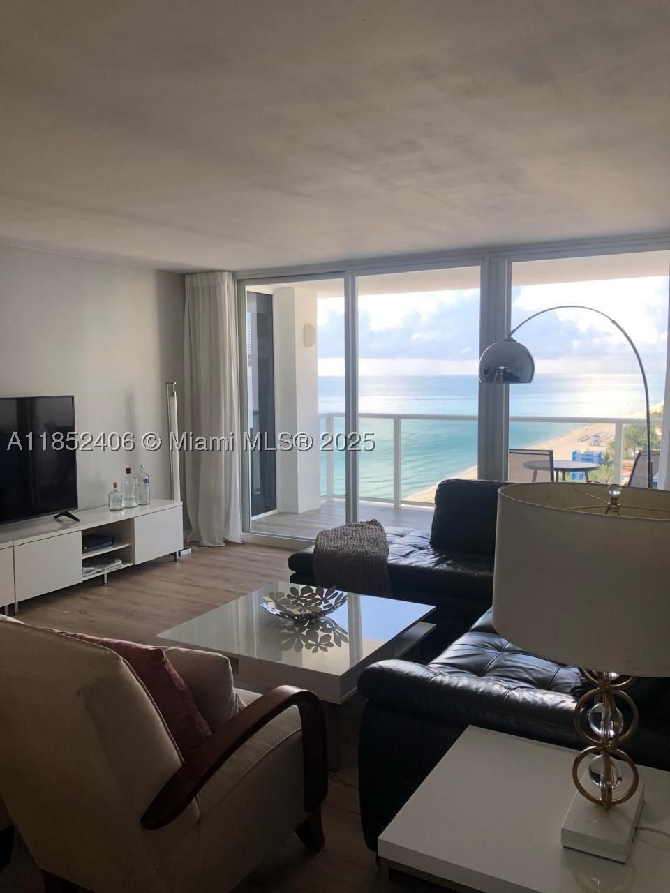 Real estate property located at 2751 Ocean Dr #1406-S, Broward, Aquarius Condo, Hollywood, FL