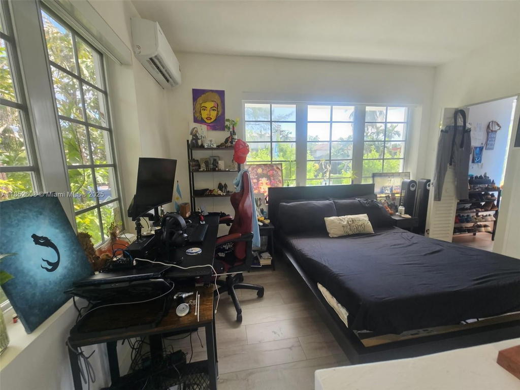 Real estate property located at 1610 Euclid Ave A111, Miami-dade, Lincoln Sub, Miami Beach, FL