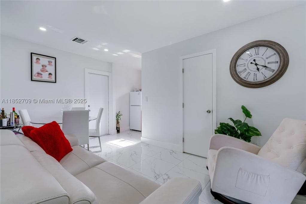 Real estate property located at 9311 37th St, Miami-dade, Central Heights, Miami, FL
