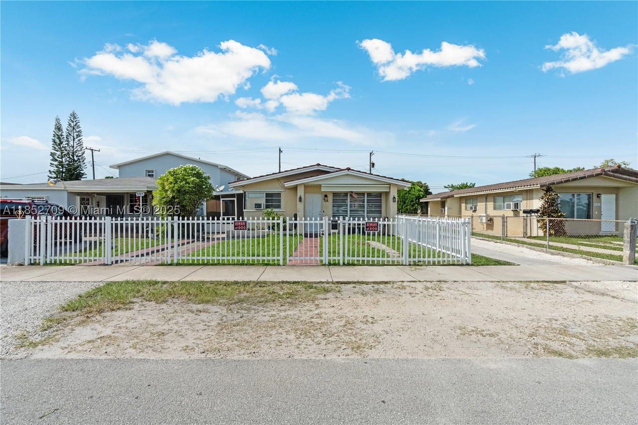 Real estate property located at 9311 37th St, Miami-dade, Central Heights, Miami, FL