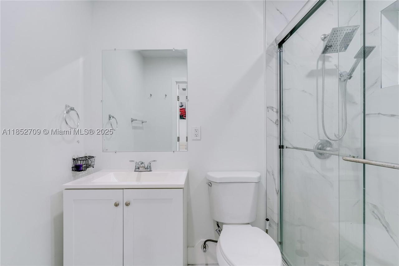Real estate property located at 9311 37th St, Miami-dade, Central Heights, Miami, FL