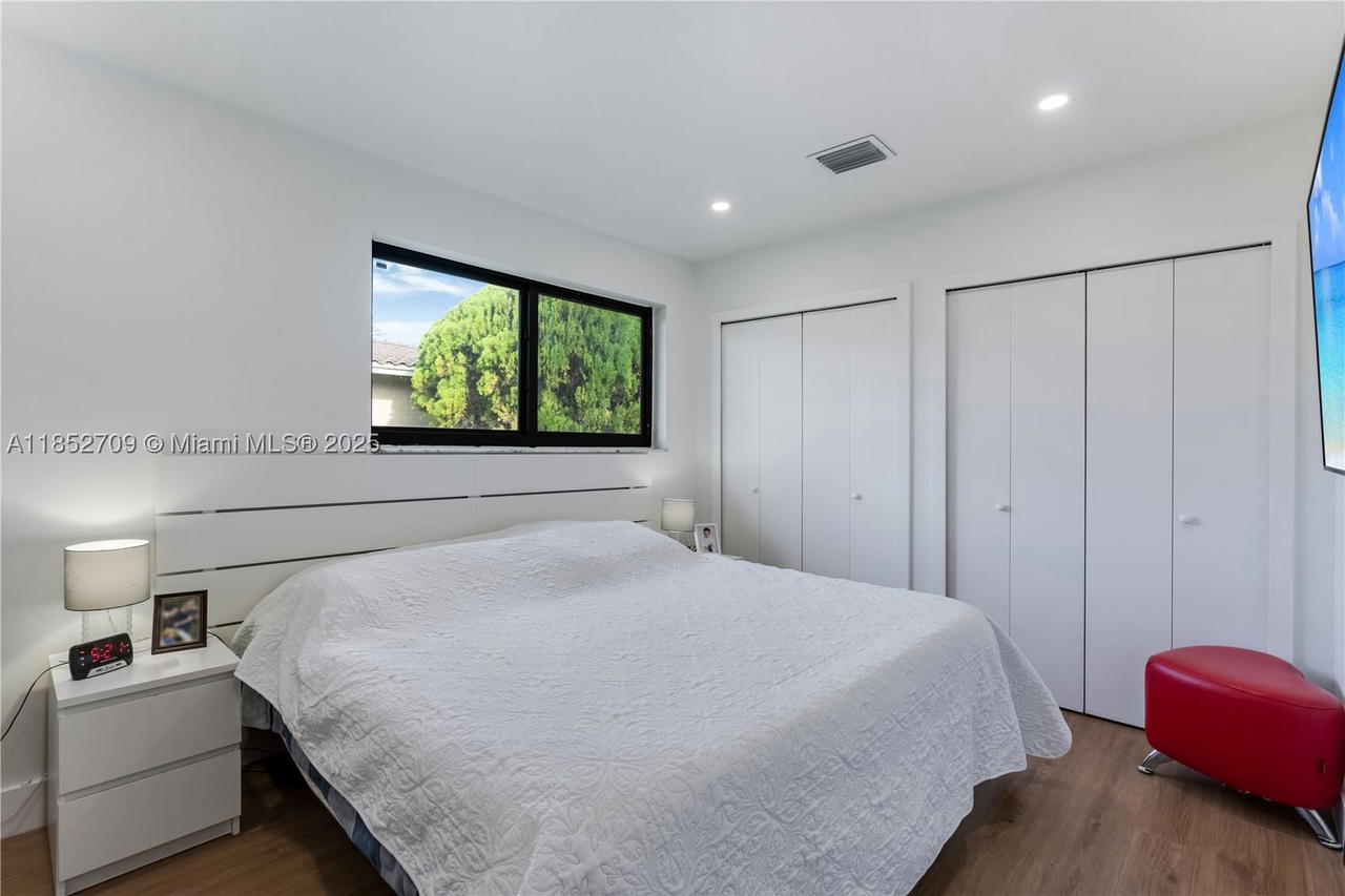 Real estate property located at 9311 37th St, Miami-dade, Central Heights, Miami, FL