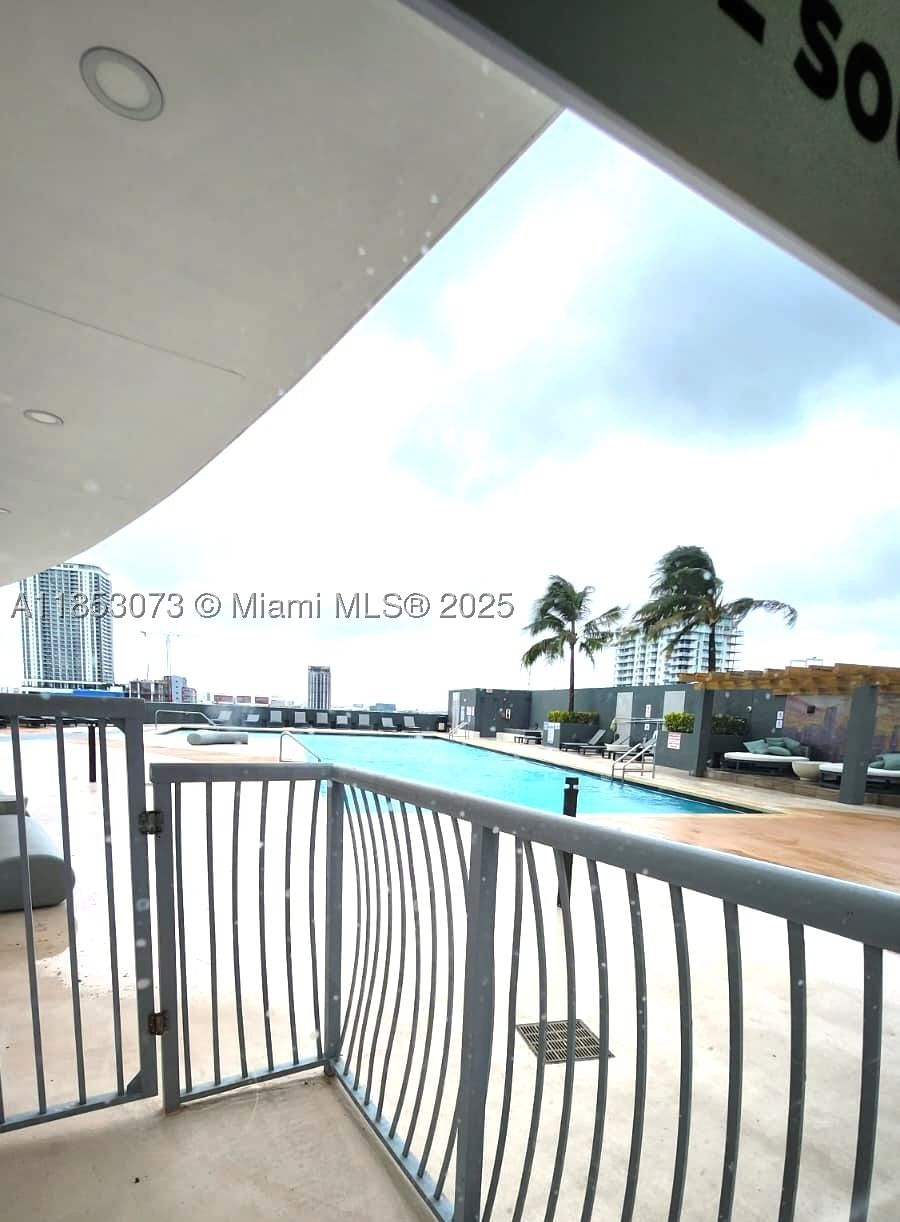 Real estate property located at 1750 Bayshore Dr PH-5411, Miami-dade, Opera Tower Condo, Miami, FL