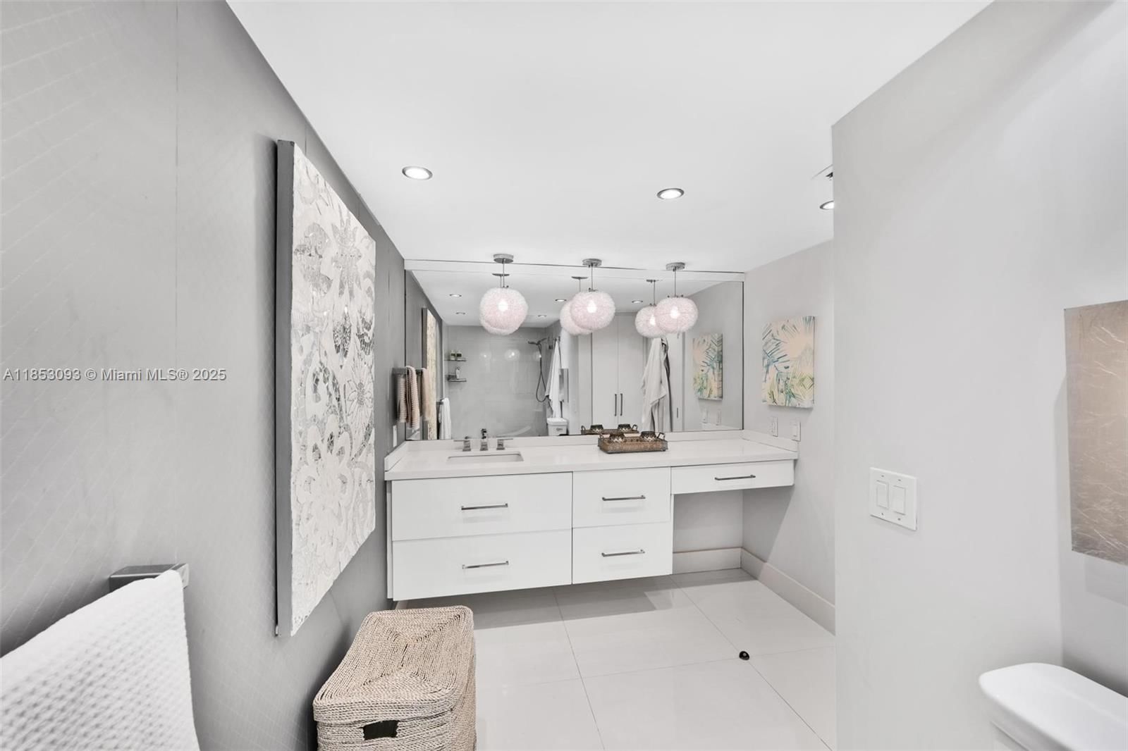 Real estate property located at 1201 Ocean Dr #1904S, Broward, Summit Condo, Hollywood, FL