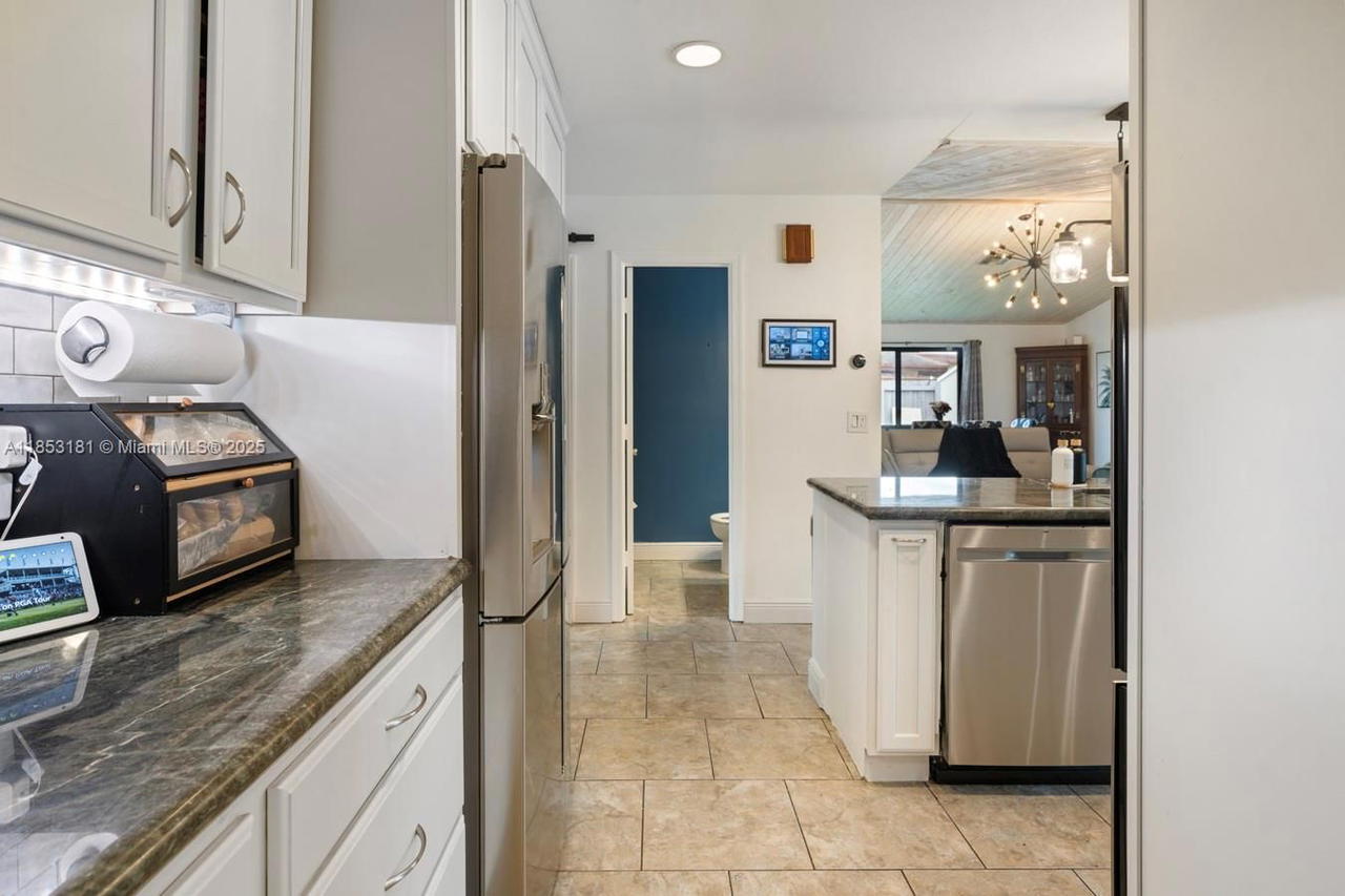 Real estate property located at 7831 11th Ct, Broward, Marcano Estates, Plantation, FL