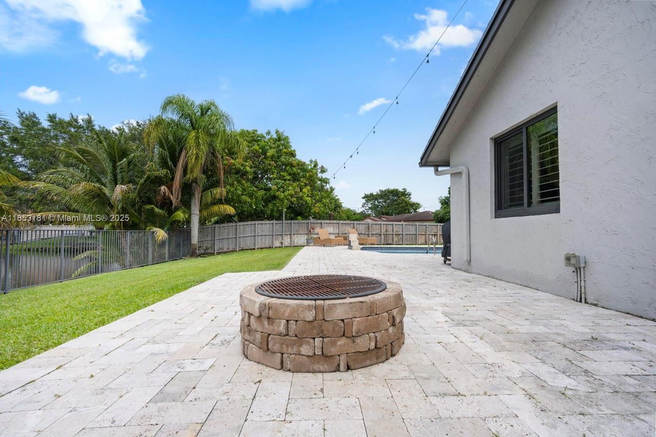 Real estate property located at 7831 11th Ct, Broward, Marcano Estates, Plantation, FL