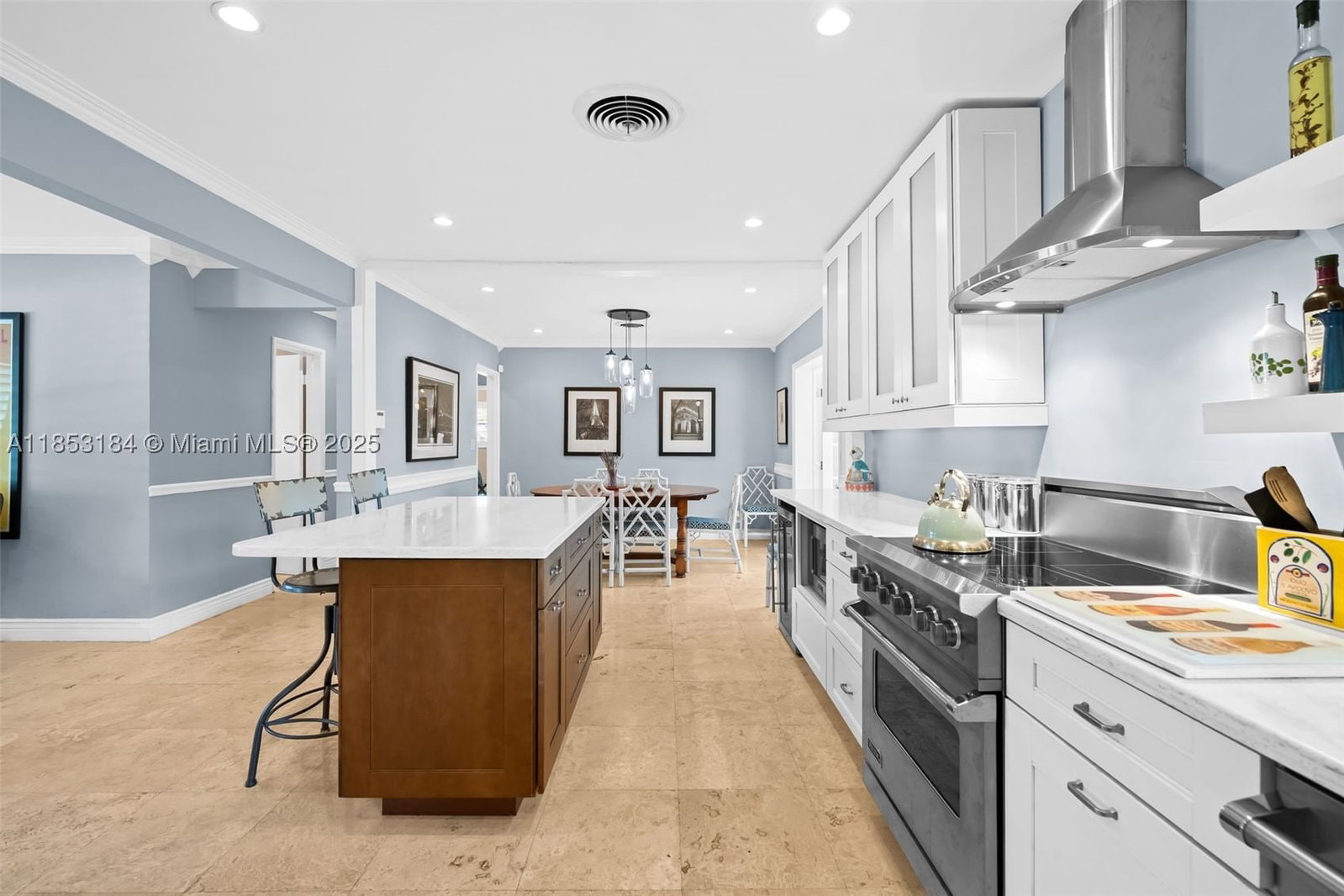 Real estate property located at 608 25th St, Broward, Hillbrook, Wilton Manors, FL