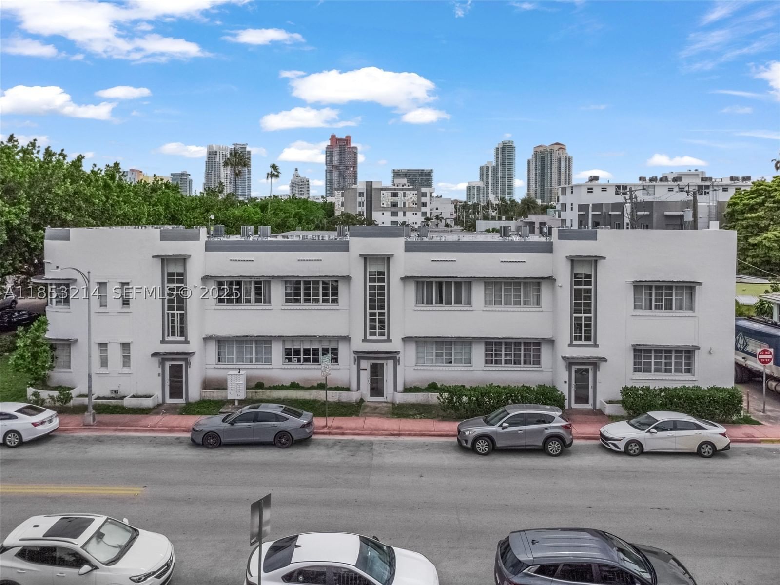 Real estate property located at 810 7th St #107, Miami-dade, First Deco Condo, Miami Beach, FL