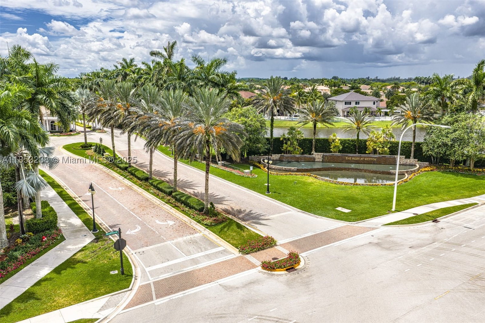 Real estate property located at 19138 Stonebrook St, Broward, Isles At Weston, Weston, FL