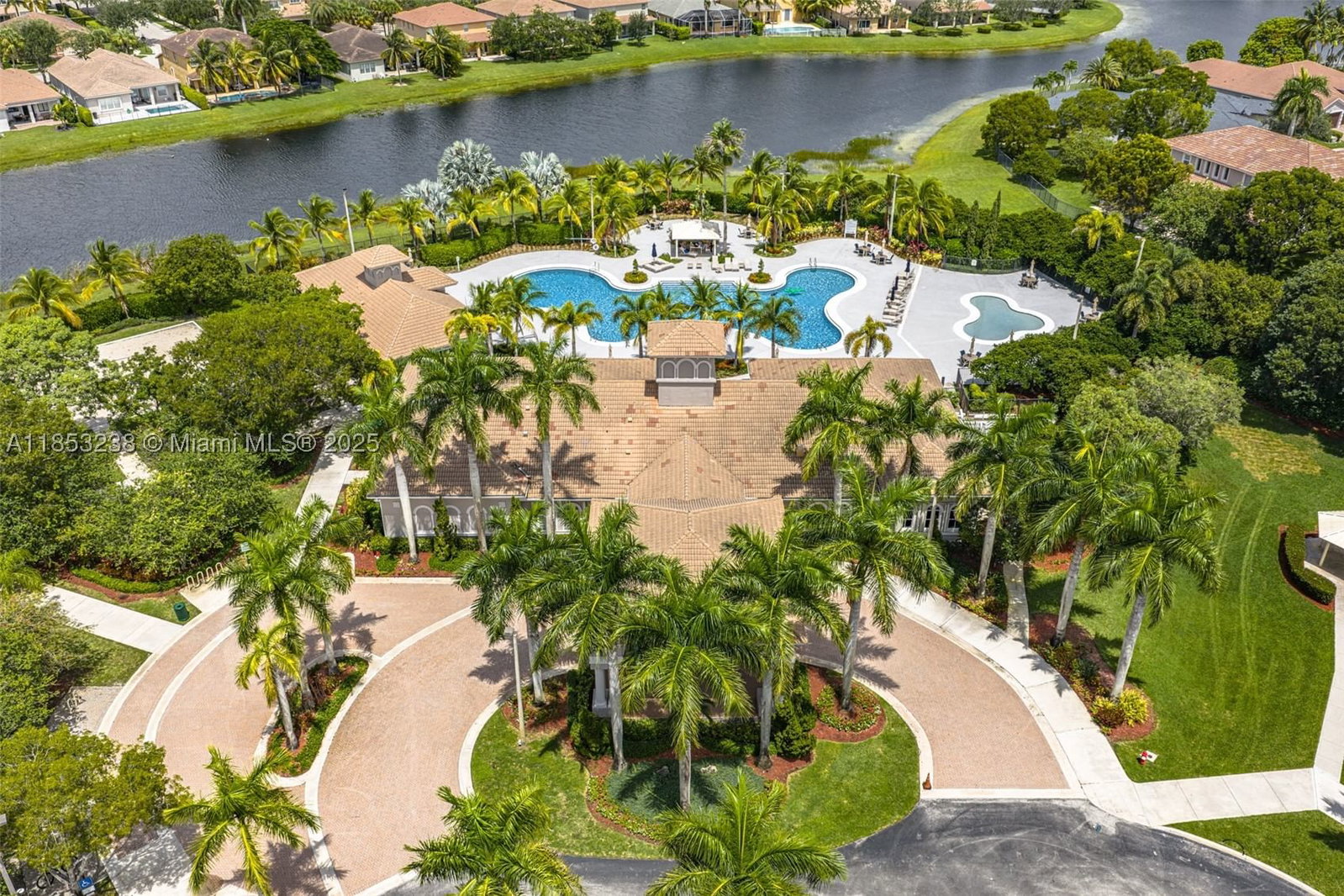 Real estate property located at 19138 Stonebrook St, Broward, Isles At Weston, Weston, FL