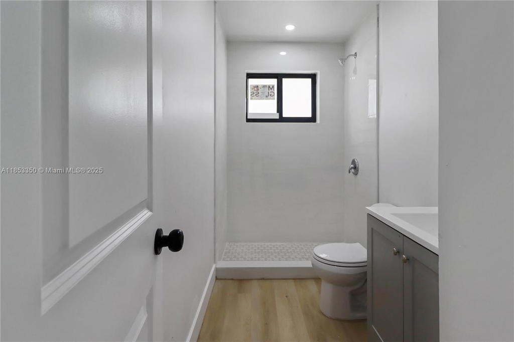 Real estate property located at 9781 159th St, Miami-dade, Palmetto Country Club Est, Miami, FL