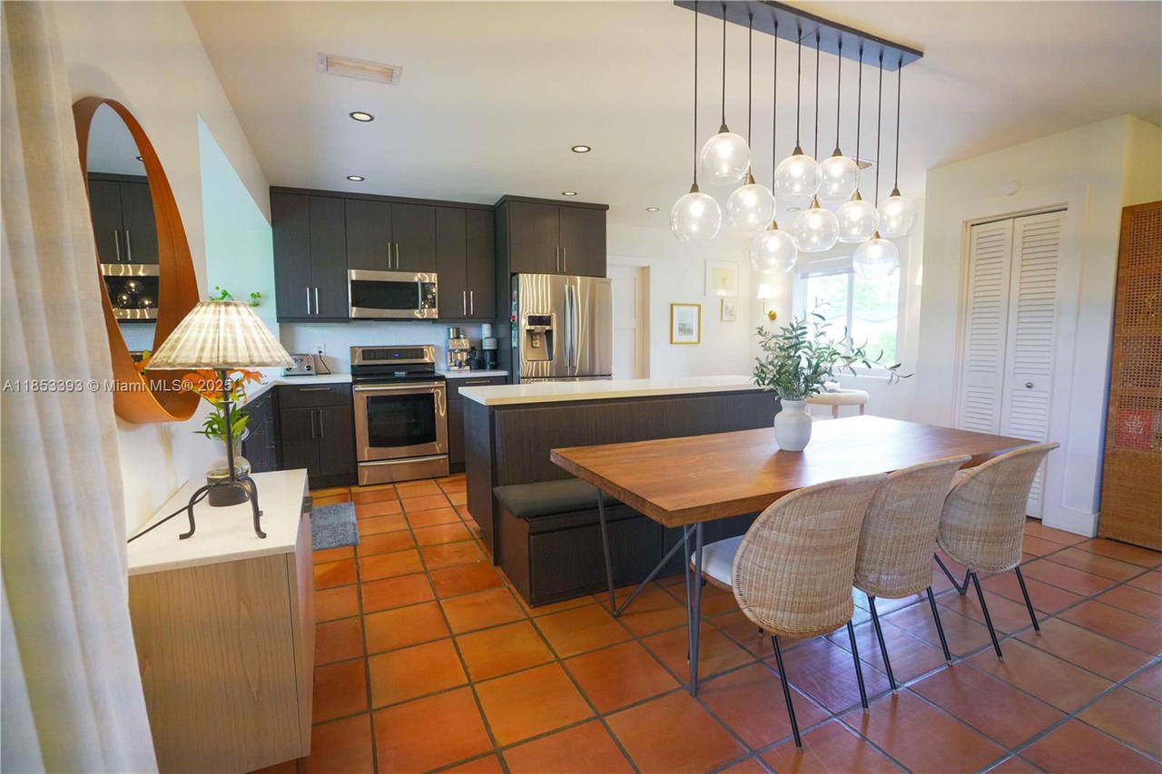 Real estate property located at 8760 84th St, Miami-dade, Cypress Cove Estates Sec, Miami, FL