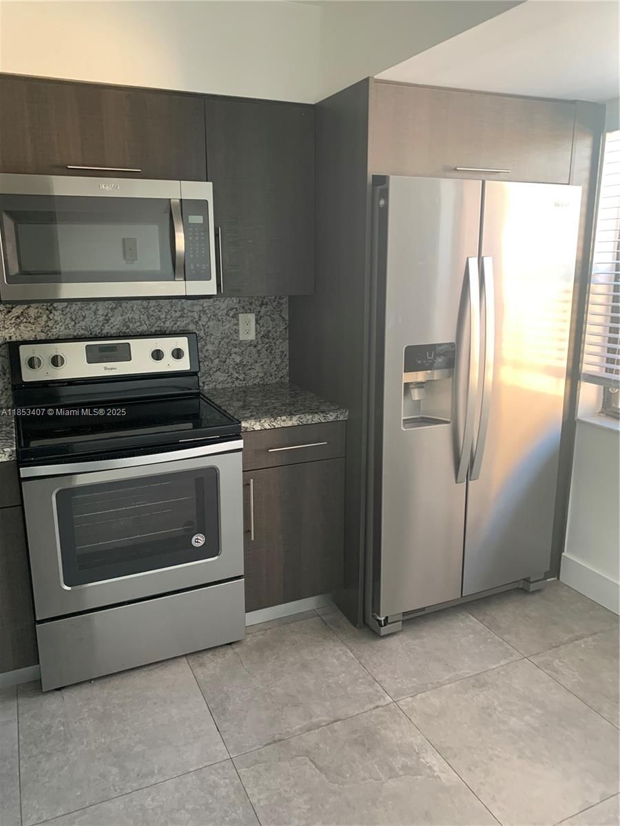 Real estate property located at 425 Park Dr #12, Miami-dade, Indian Summer Village Ii, Miami, FL
