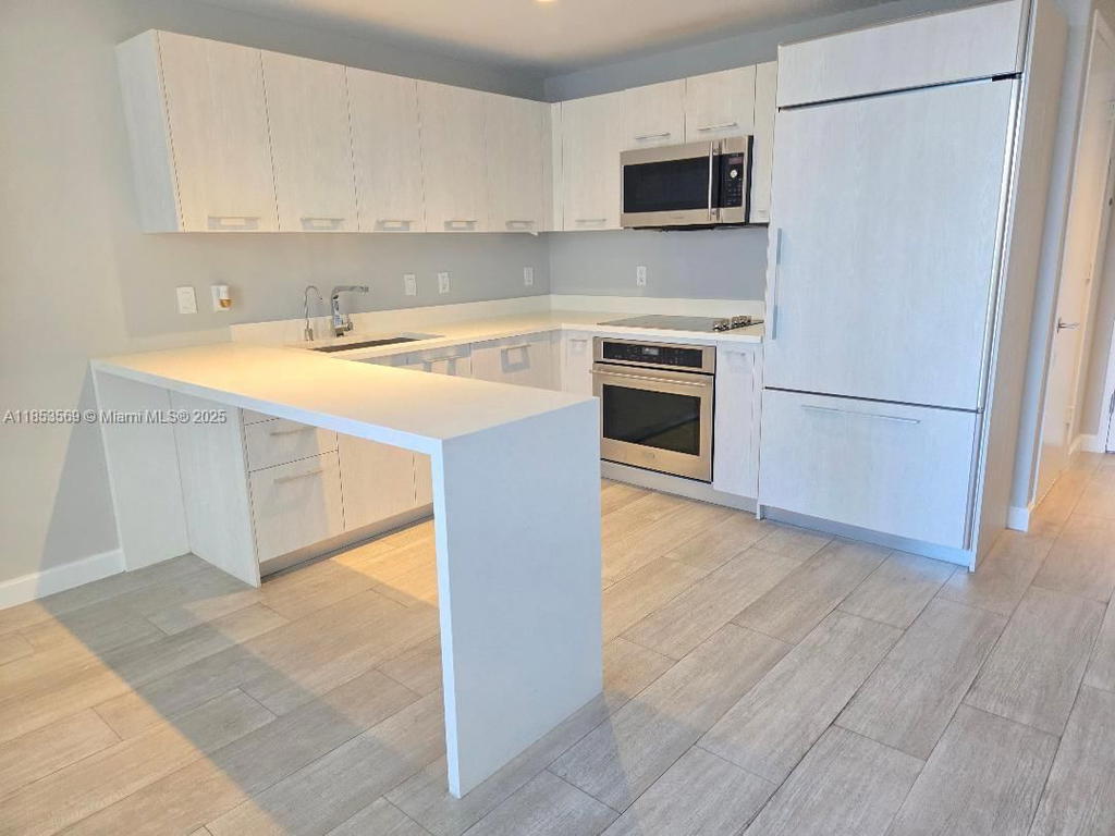 Real estate property located at 45 9th St #2602, Miami-dade, Brickell Heights East Con, Miami, FL