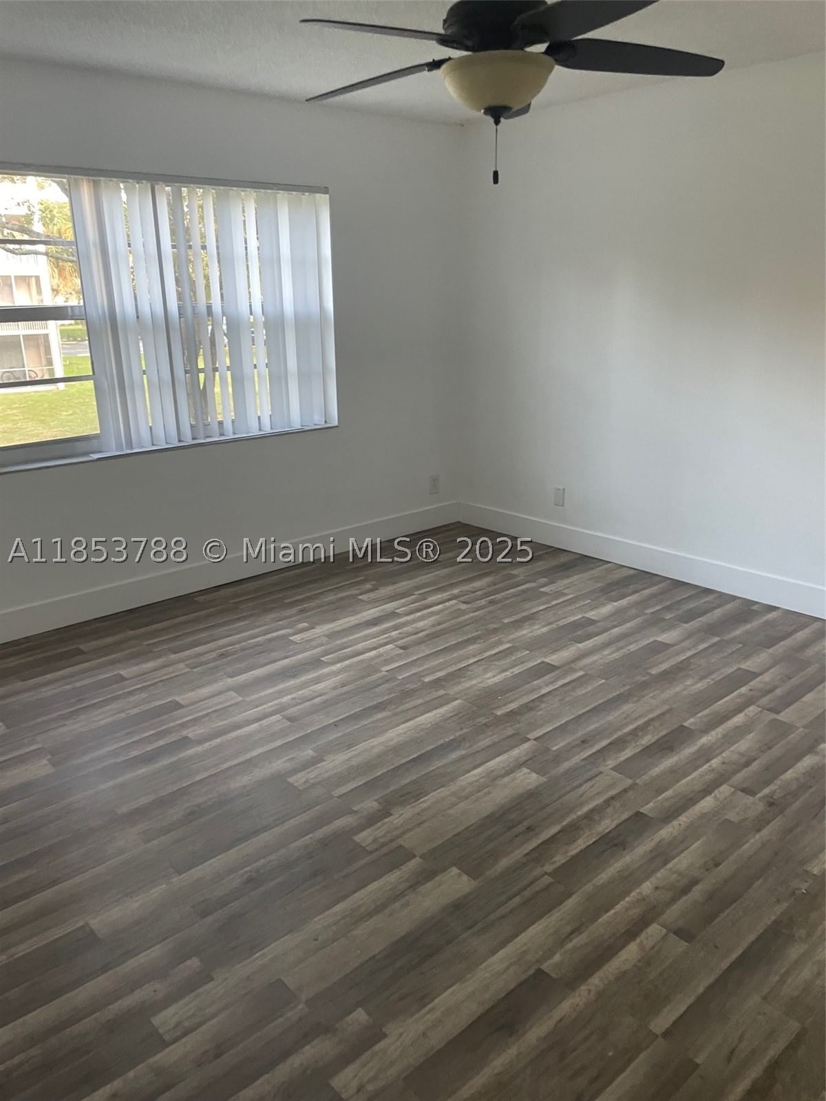 Real estate property located at 1075 Riverside Dr #203, Broward, Sherwood Square Condomini, Coral Springs, FL