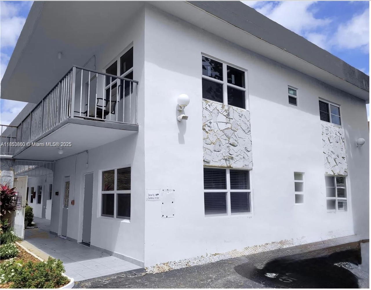 Real estate property located at 415 2nd St #124, Broward, Star Paradise Condo, Hallandale Beach, FL