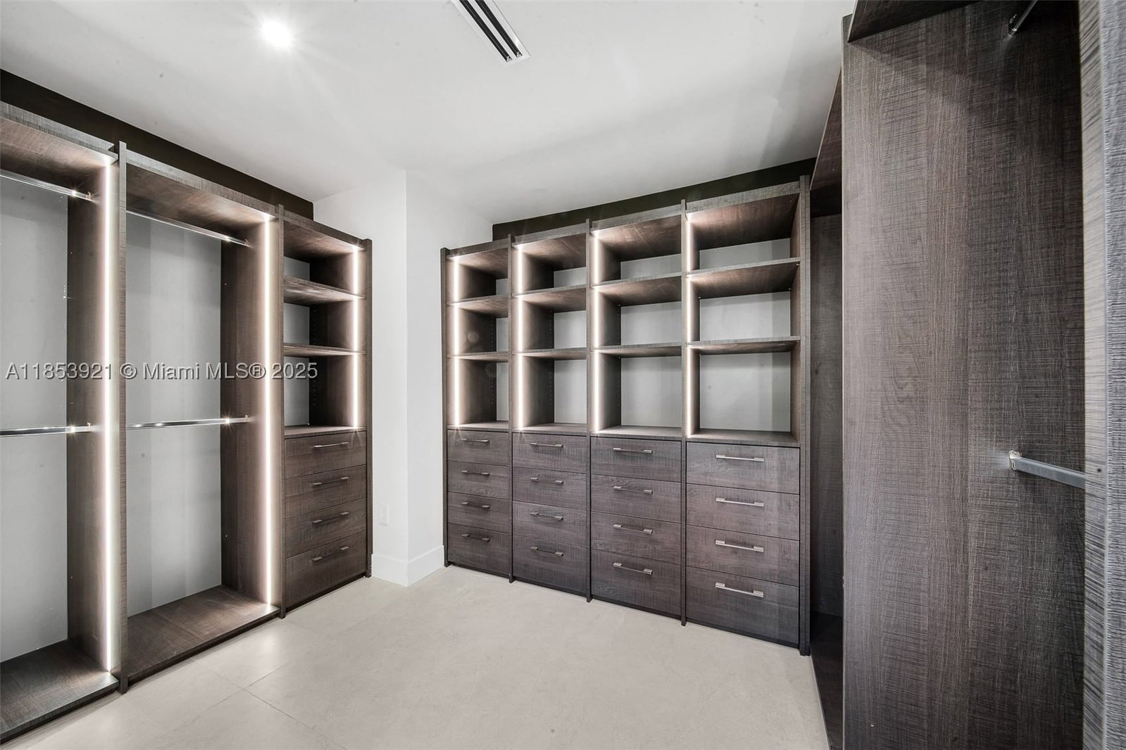 Real estate property located at 899 71st St, Miami-dade, Washington Place, Miami, FL