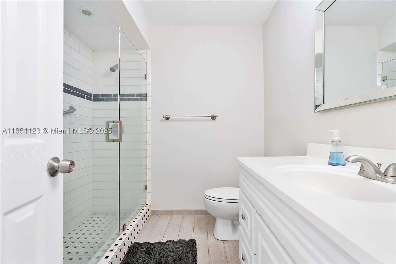Real estate property located at 2701 Middle River Dr #10, Broward, Park Ridge North Apts Con, Fort Lauderdale, FL