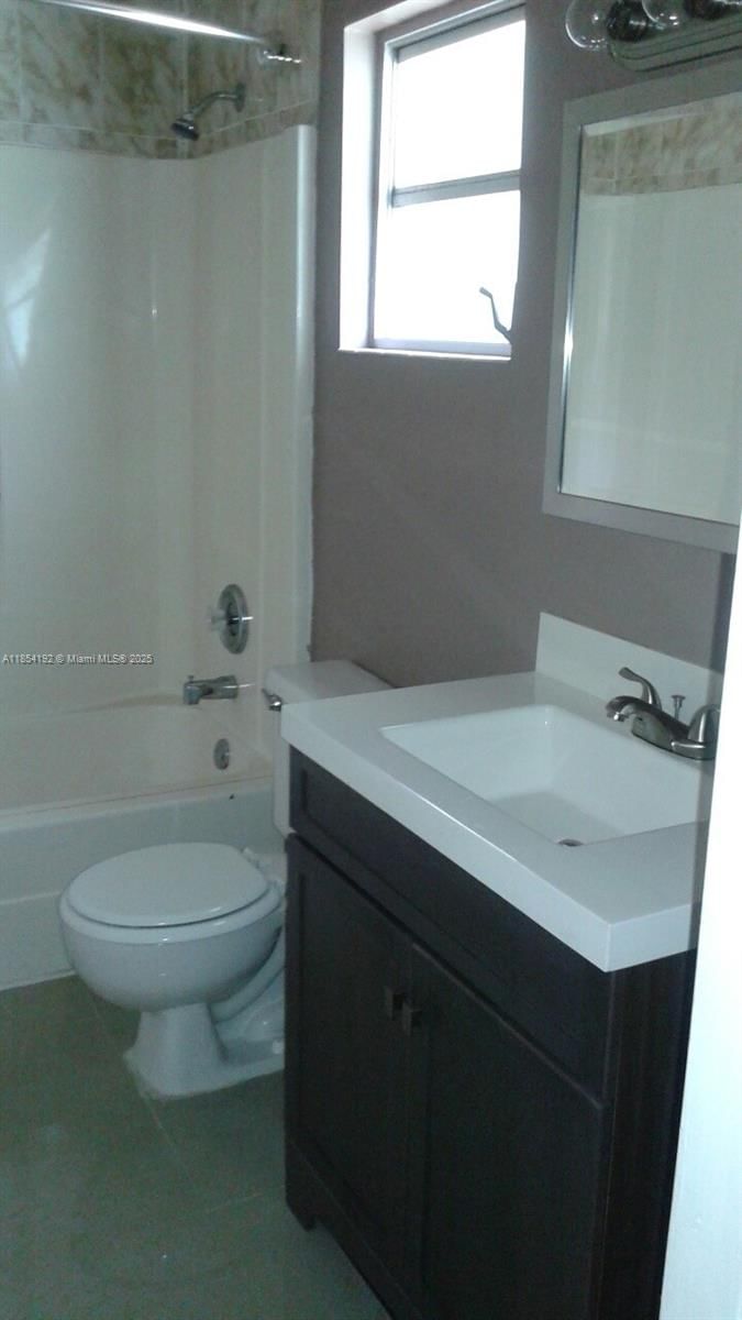 Real estate property located at 5960 16th Ct, Broward, Fourth Add To Sunrise Gol, Sunrise, FL