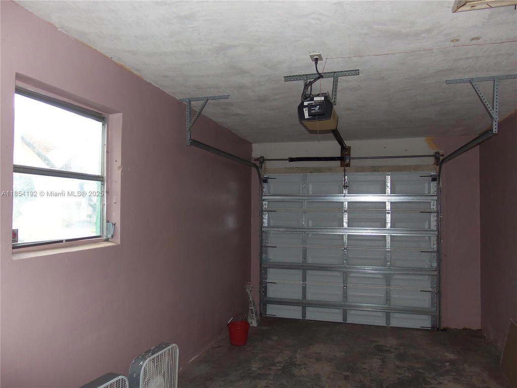 Real estate property located at 5960 16th Ct, Broward, Fourth Add To Sunrise Gol, Sunrise, FL